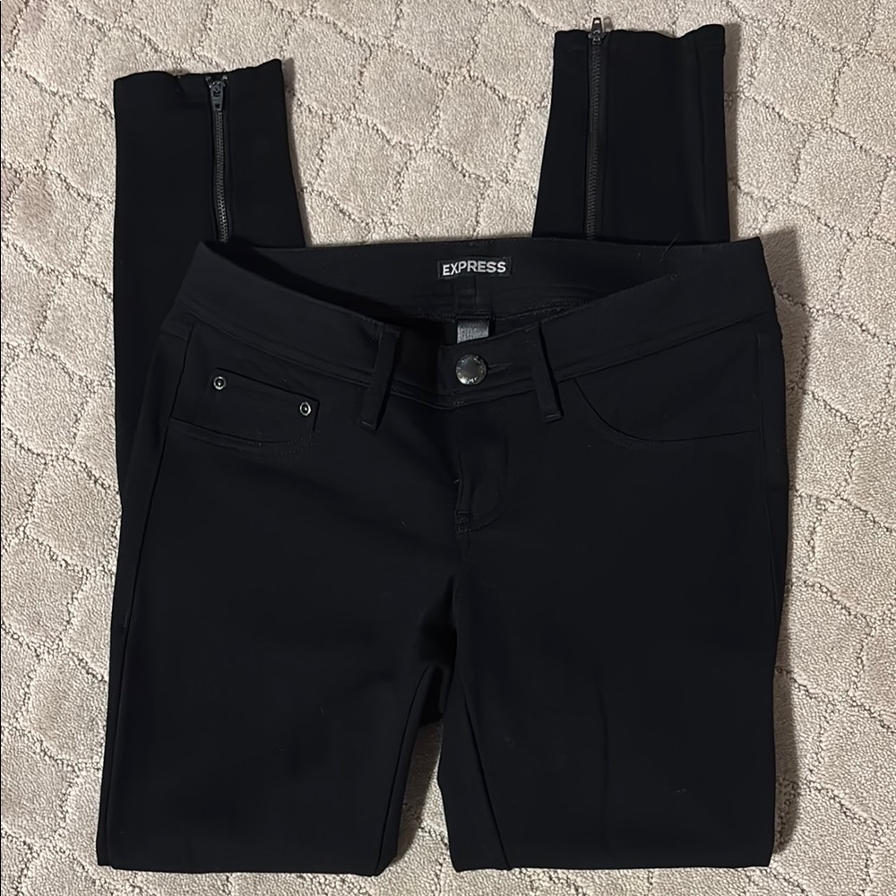 Express Women's Black Pants